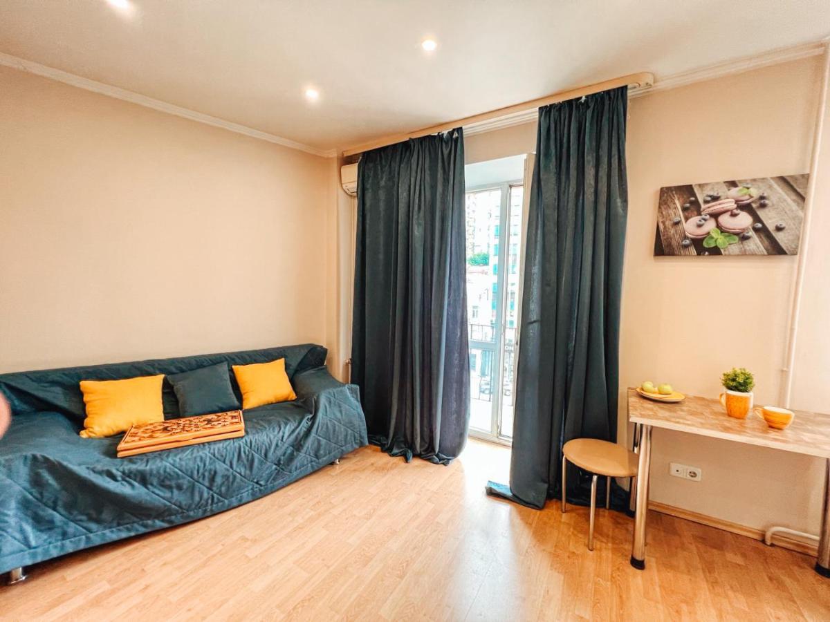 Apartment On Baseina Street Kiev Bagian luar foto